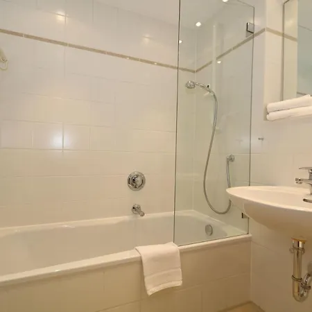 Haus-am-meer-159-wb * Westerland