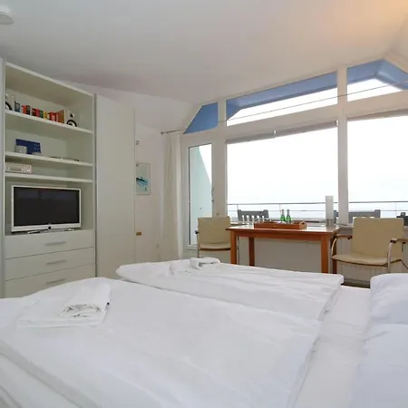 Haus-am-meer-159-wb * Westerland